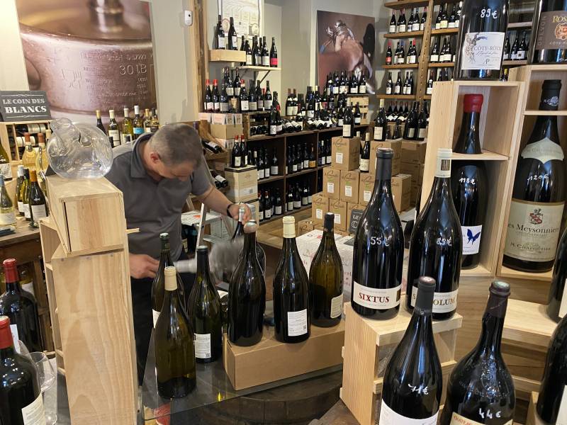 Entretien et ménage pour bar et commerce à Lyon