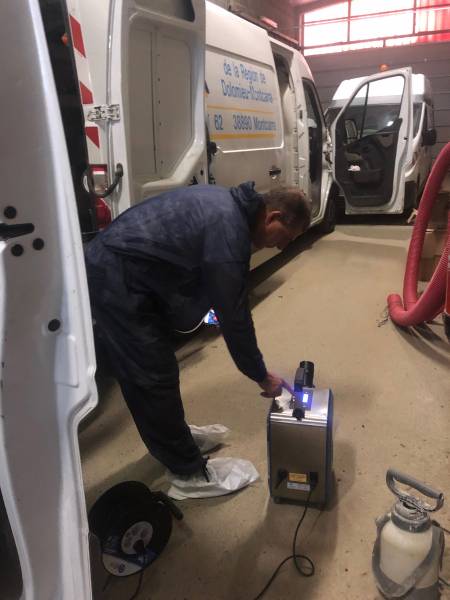 Desinfecter des surfaces aériennes à Lyon