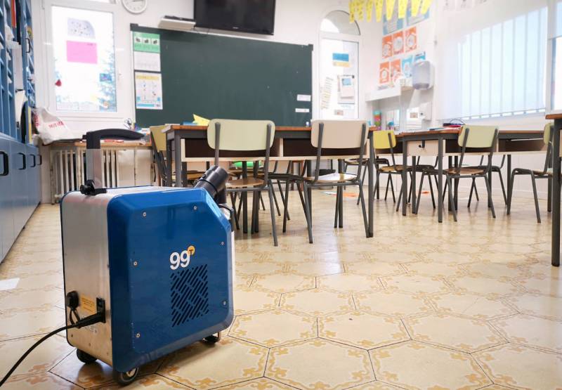 La désinfection d'écoles ou collectivités par voie aérienne
