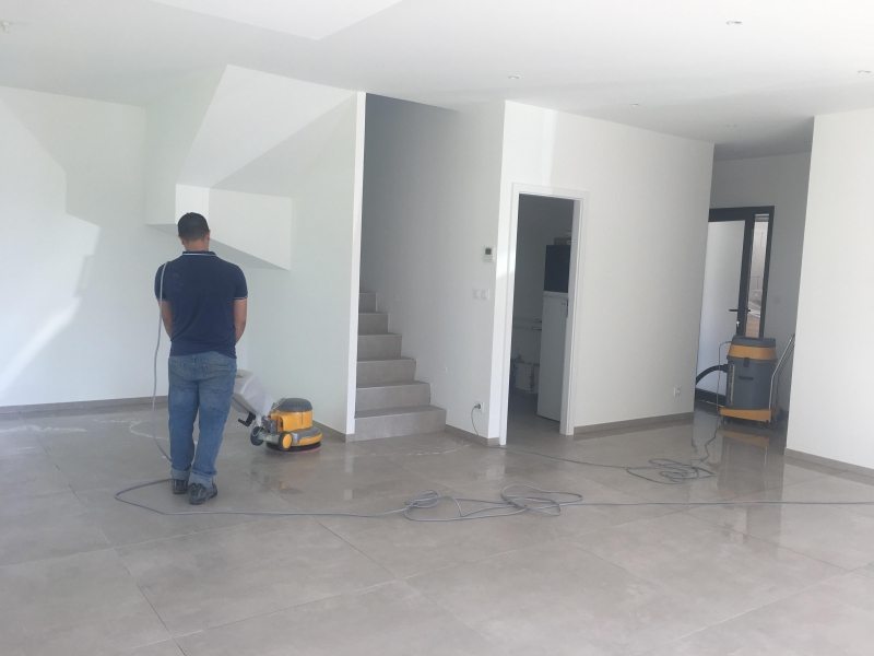 Service de nettoyage après travaux intérieur et extérieur à Lyon Nord