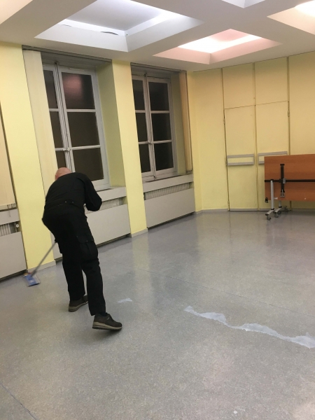 service de menage en maison de retraite lyon