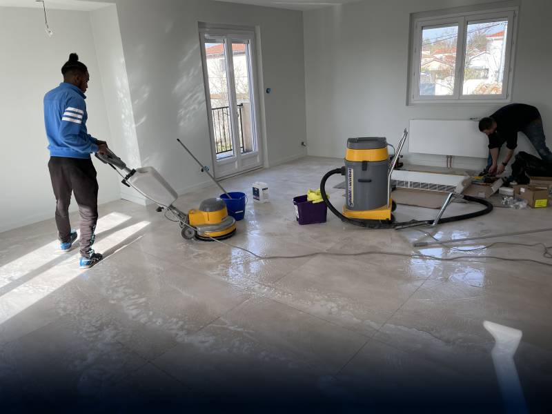 nettoyage-fin-de-travaux-c-services-nettoyage-laver-un-sol