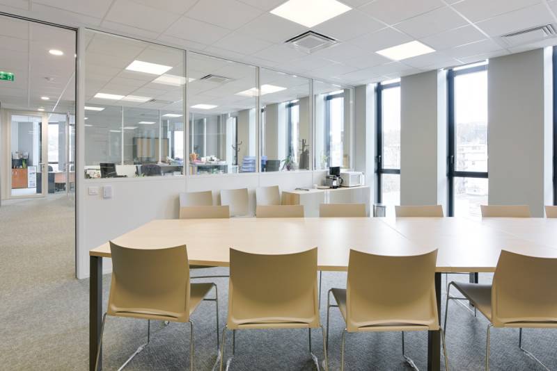 openspace-lavage-pas-cher-locaux-professionnels-vitres-lyon